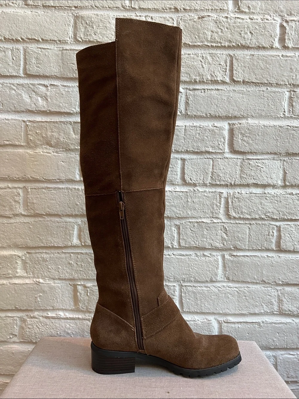 SOLE SOCIETY Brown Suede Over the Knee Lug Sole Low Heel Boots Buckles Size 6